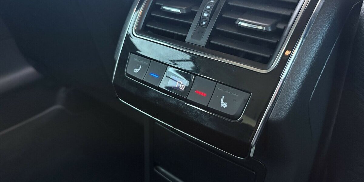 Skoda Superb 2.0 TDI Ambition KAMERA/NAVI/CARPLAY/DSG 52.484 km 25.800 &euro; Villingen-Schwenningen 78054