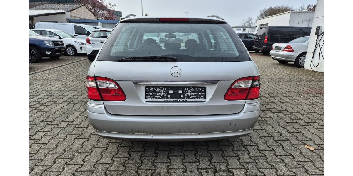 Mercedes-Benz E 220 T CDI Elegance, Klima, Automatik, Navigation 134.668 km 6.890 &euro; Rodgau 63110