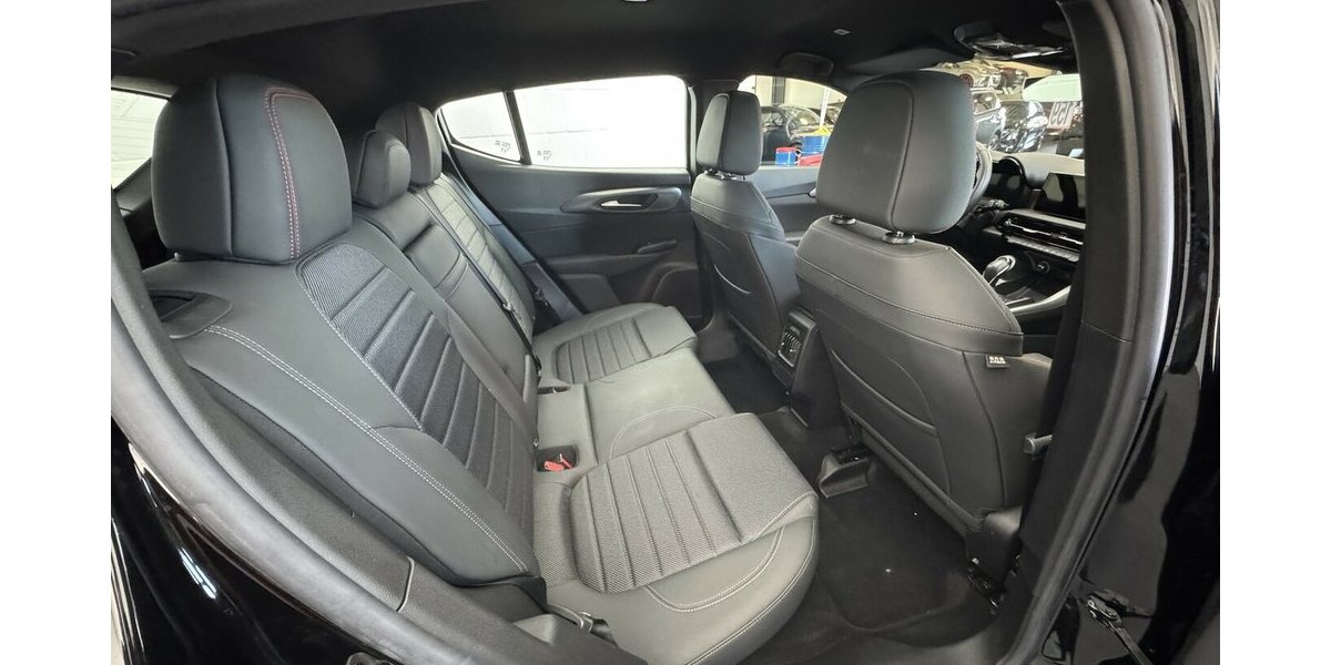 Alfa Romeo Tonale 1.6 VGT-D Sprint ACC Sitzheizung 34.400 km 21.740 &euro; Lich 35423
