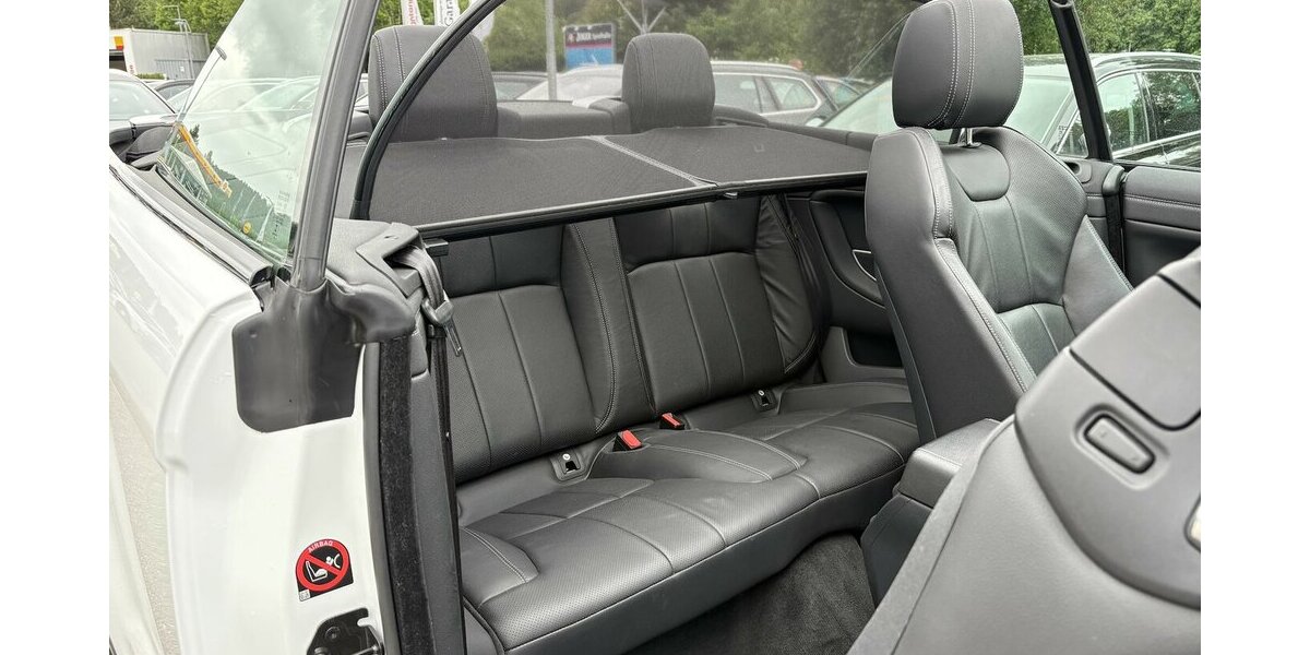 Land Rover Range Rover Evoque Cabriolet SE Dynamic MEMORY 67.548 km 26.800 &euro; Villingen-Schwenningen 78054
