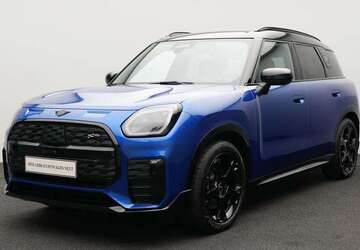 Mini Countryman SE All4 22.743 km 46.300 &euro; München 80788