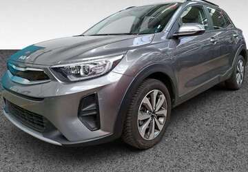 Kia Stonic 8.415 km 19.680 &euro; Bremen 28357