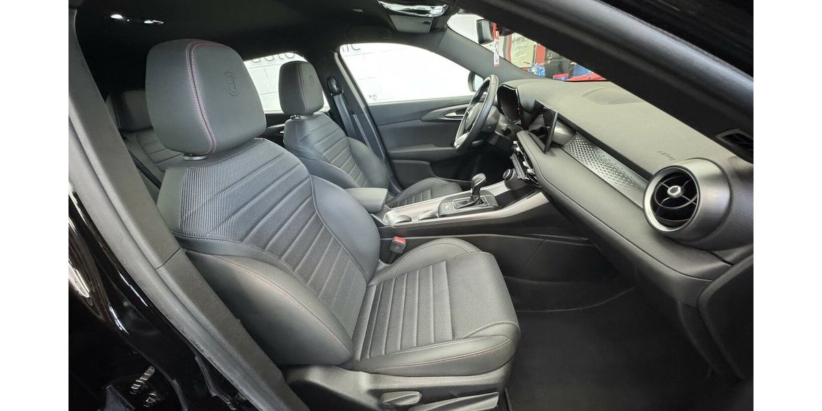 Alfa Romeo Tonale 1.6 VGT-D Sprint ACC Sitzheizung 34.400 km 21.740 &euro; Lich 35423