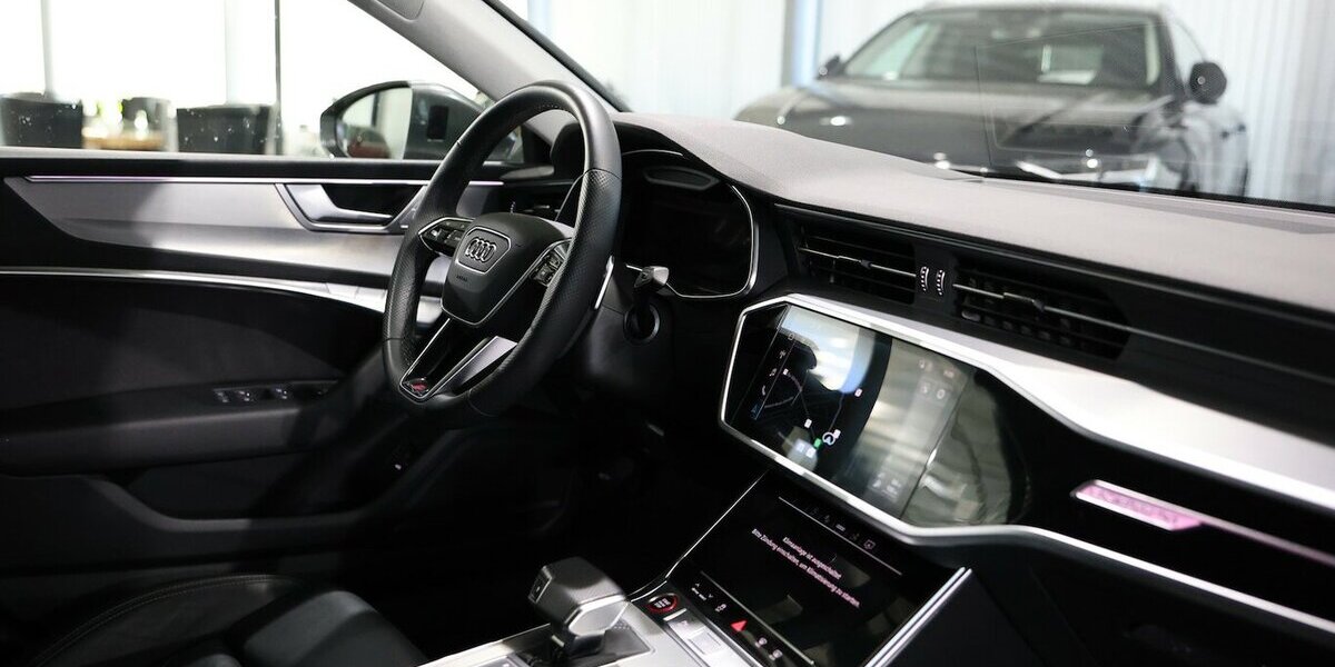 Audi S7 SPORTBACK 3.0 TDI Q S-LINE / SUPER GEPFLEGT / 46.000 km 59.444 &euro; Hamm 59077