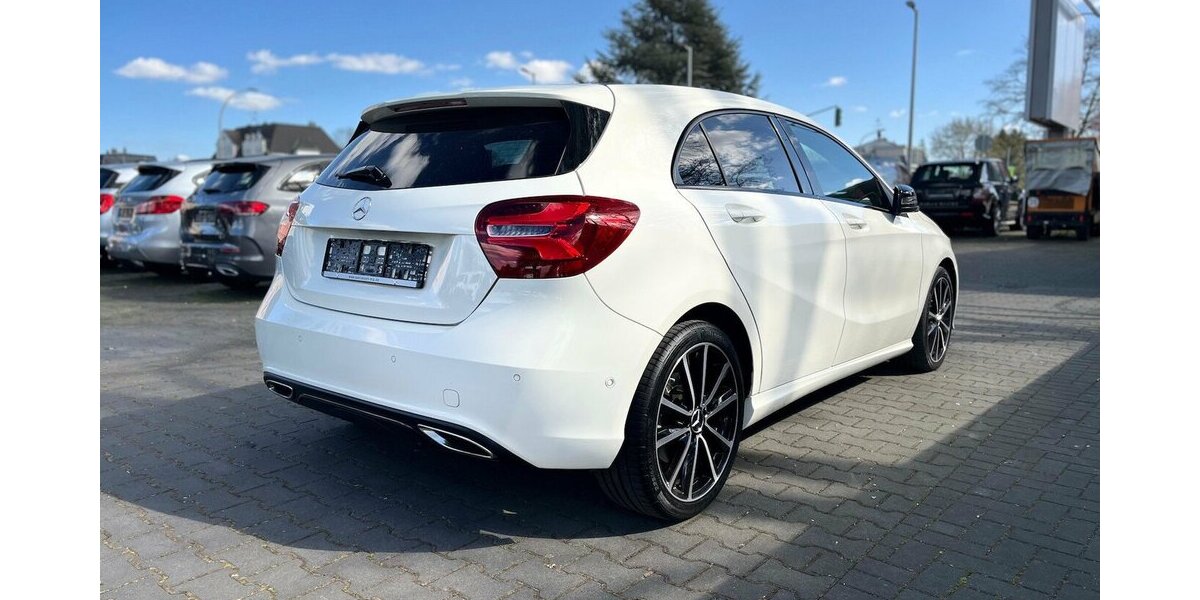 Mercedes-Benz A 220 CDI / AMG / Pano / Kamera / Navi / Euro6 195.000 km 15.490 &euro; Mönchengladbach 41066