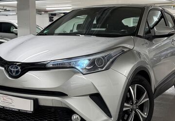 Toyota C-HR 131.000 km 14.999 &euro; Frankfurt am Main 60386