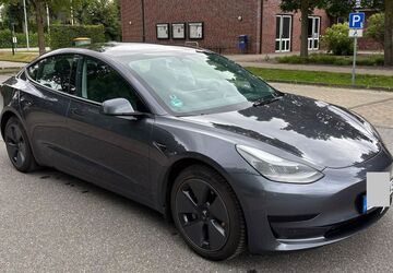 Tesla Model 3 37.000 km 29.990 &euro; Ellerhoop 25373
