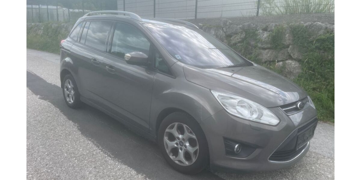 Ford Grand C-Max 205.000 km 2.470 &euro; Nußdorf am Haunsberg 05151