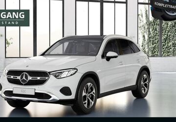 Mercedes-Benz GLC 300 3.930 km 61.575 &euro; Paderborn 33100