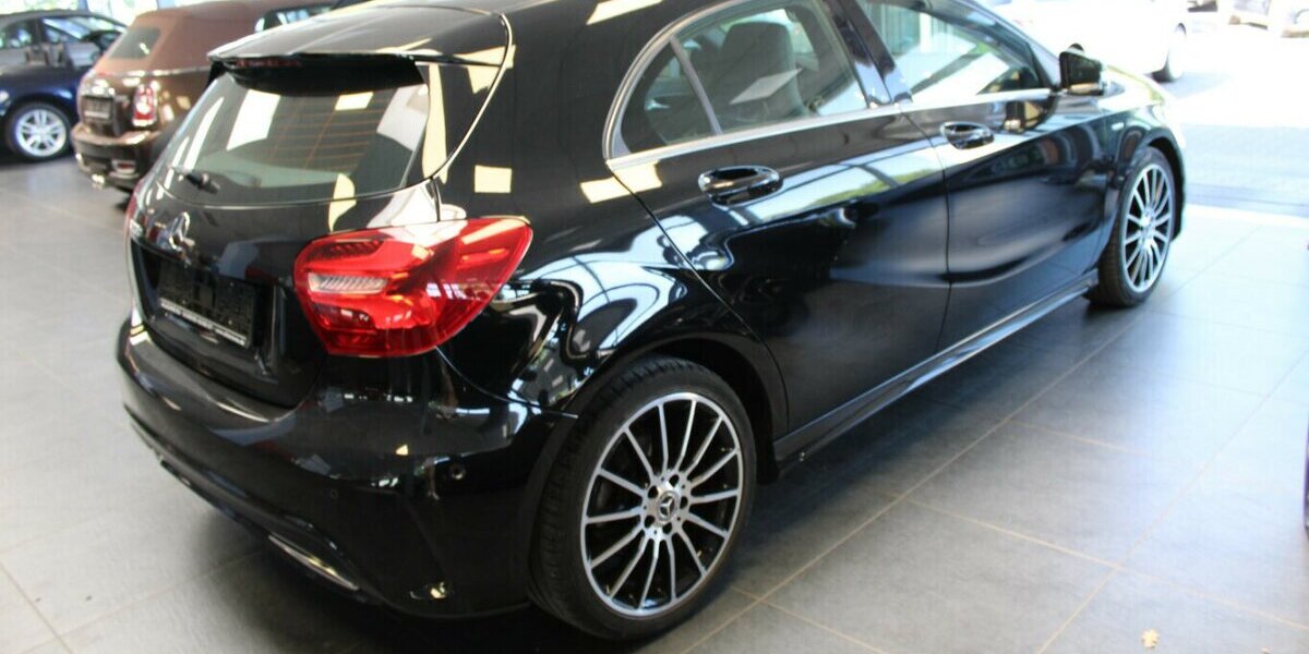 Mercedes-Benz A 180 d 7G-DCT Peak Edition AMG 56.472 km 19.980 &euro; Euskirchen 53881