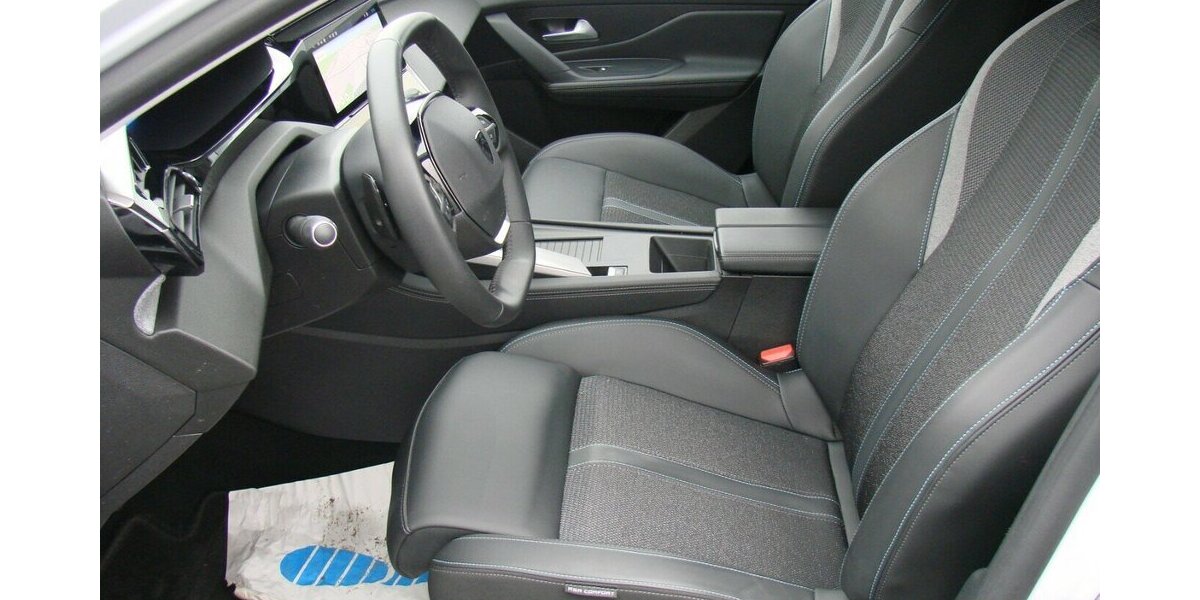 Peugeot 308 1.5L Allure ACC AHK LED Navi Kamera 34.524 km 22.980 &euro; Falkensee 14612