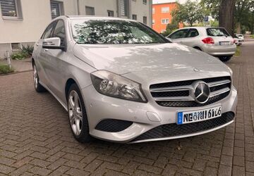 Mercedes-Benz A 180 110.000 km 9.490 &euro; Köln 50769