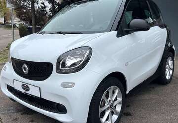 Smart forTwo 23.800 km 9.999 &euro; Ludwigsburg 71634