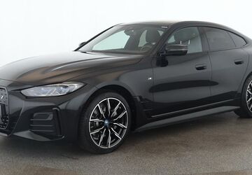 BMW i4 30.000 km 45.684 &euro; Neuss 41460