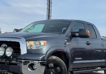Toyota Tundra 175.000 km 19.999 &euro; Breitenbach 37327
