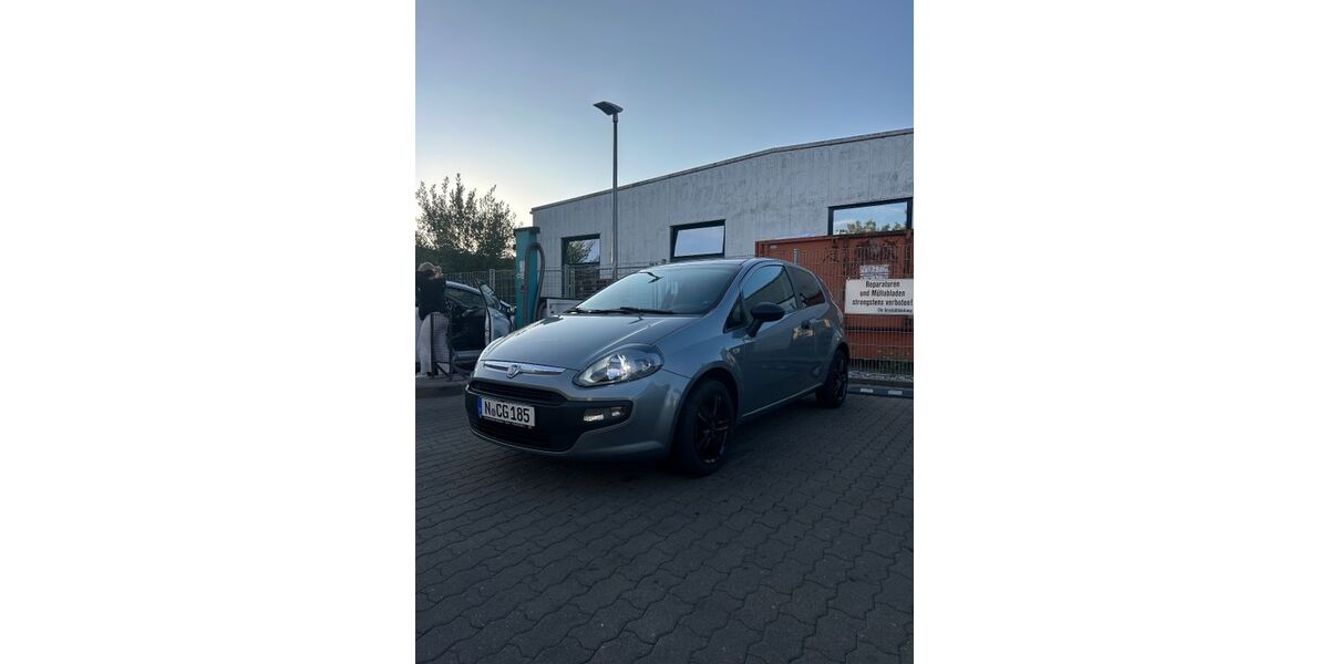 Fiat Punto Evo 142.000 km 3.800 &euro; Nürnberg 90449