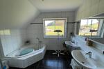 Etagenwohnung Wipperfürth - 5 Zimmer, 163 m&sup2;, 1.490&euro; | Angebot:25648655