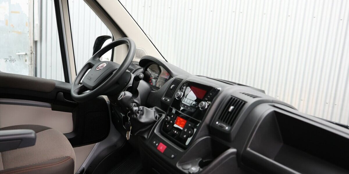 Fiat Ducato 2.3 140 MJT L2H2 / 9-SITZER / ROLLSTUHL 17.000 km 33.333 &euro; Hamm 59077