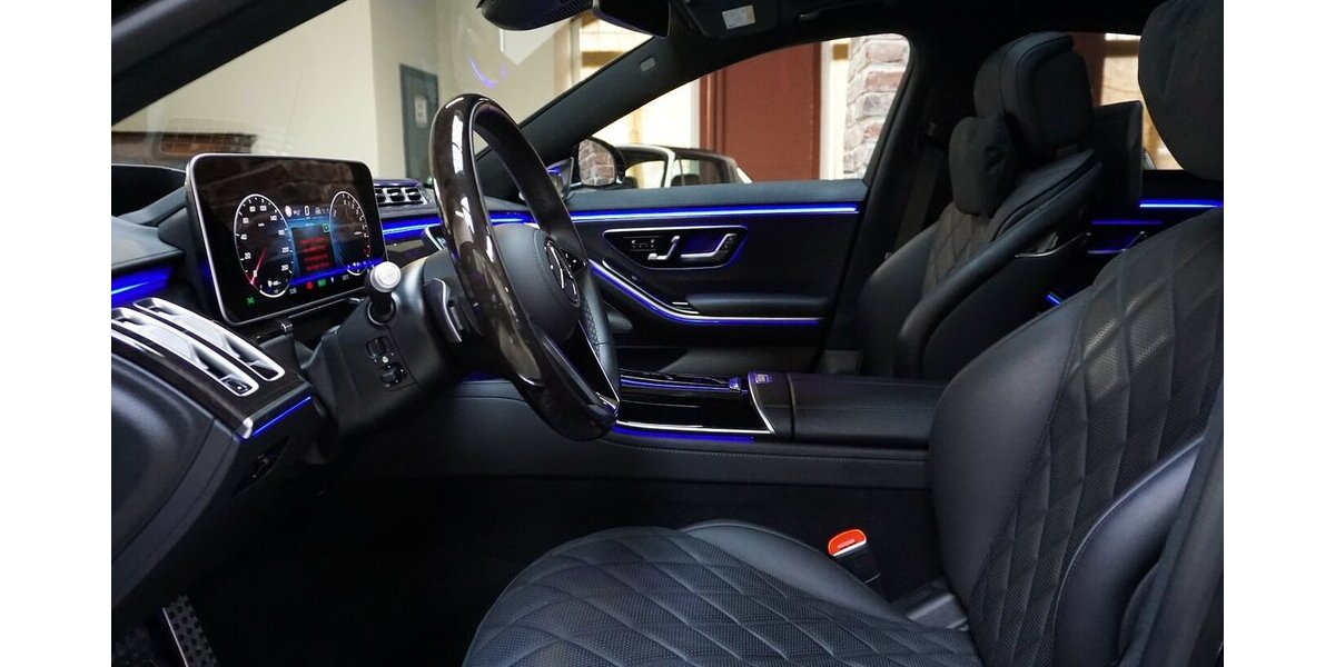 Mercedes-Benz S 580 e 4M AMG HA-Lenk.Exkl. Fond TV 4D NP209.- 38.350 km 105.500 &euro; Wuppertal 42327