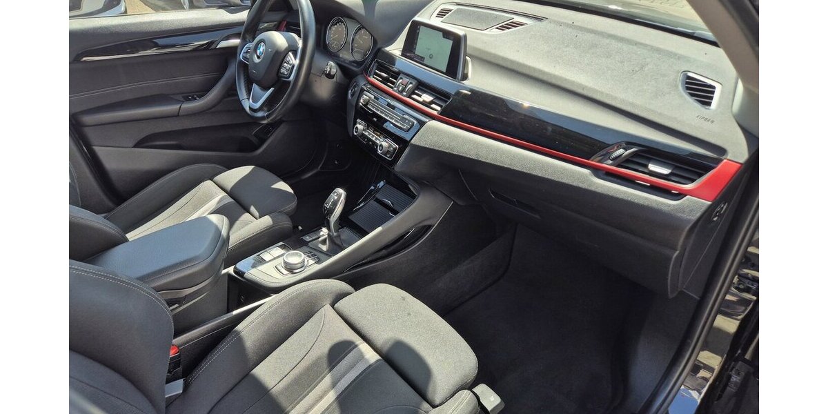 BMW X1 xDrive 18 d Panoramadach, LED, Navigation 112.150 km 17.390 &euro; Rodgau 63110