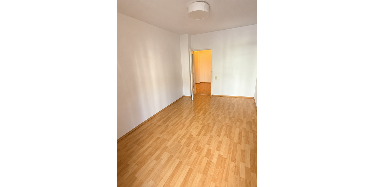 Etagenwohnung Düsseldorf Stadtmitte - 1 Zimmer, 35 m&sup2;, 670&euro; | Angebot:27281090