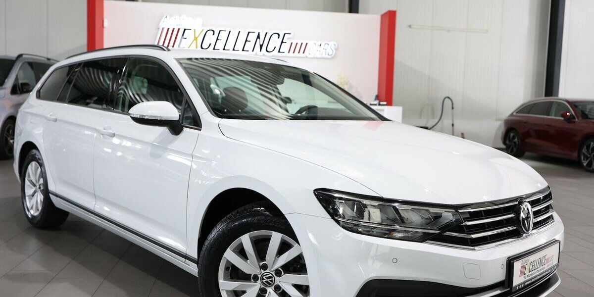 VW Passat Variant 2.0 TDI DSG BUSINESS LED,ACC+LANE 56.000 km 23.555 &euro; Hamm 59077