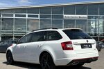 Skoda Octavia 2.0 TDI RS PANORAMA/NAVI/AHK/4xSHZ/DSG 126.738 km 14.900 &euro; Villingen-Schwenningen 78054