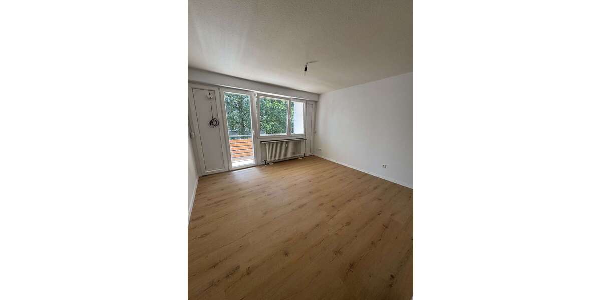 Etagenwohnung Stuttgart-Ost Ost - 1 Zimmer, 30 m&sup2;, 580&euro; | Angebot:27245194