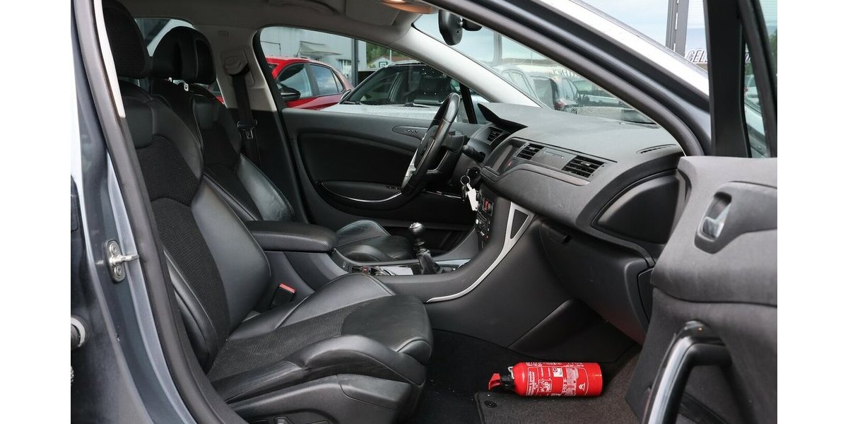 Citroen C5 2.0 HDI EXCLUSIVE / LEDER / NAVI+ 180.000 km 3.702 &euro; Hamm 59077