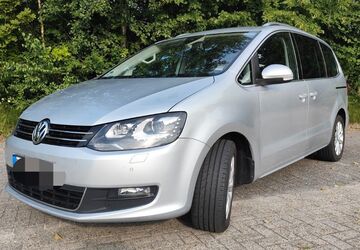 VW Sharan 223.500 km 10.990 &euro; Weener 26826