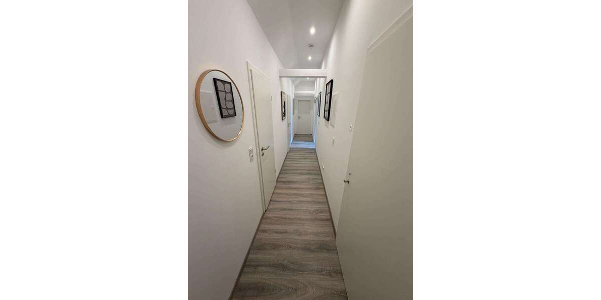 Etagenwohnung Wuppertal Arrenberg - 3 Zimmer, 88 m&sup2;, 900&euro; | Angebot:27317013