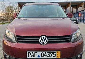 VW Caddy 285.000 km 7.500 &euro; Hohenkammer 85411