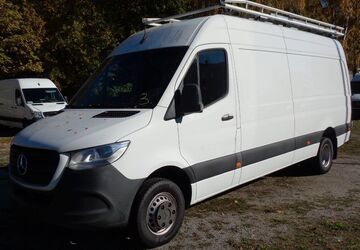 Mercedes-Benz Sprinter 199.000 km 27.900 &euro; Berlin 12683