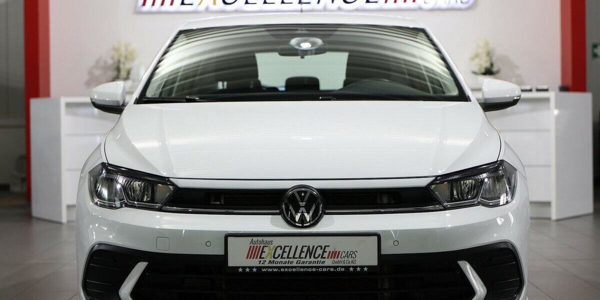 VW Polo VI 1.0 TSI DSG LIFE / DEUTSCHES FAHRZEUG / 38.000 km 18.111 &euro; Hamm 59077