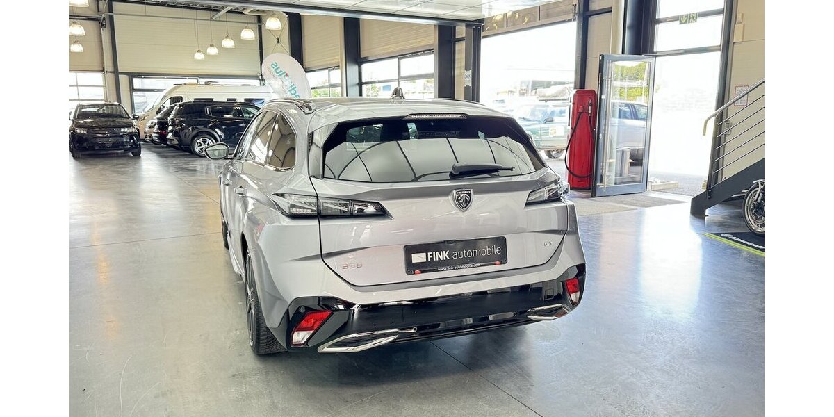 Peugeot 308 Blue HDI 130 EAT 8 GT LED ACC Panodach 39.960 km 23.323 &euro; Lich 35423