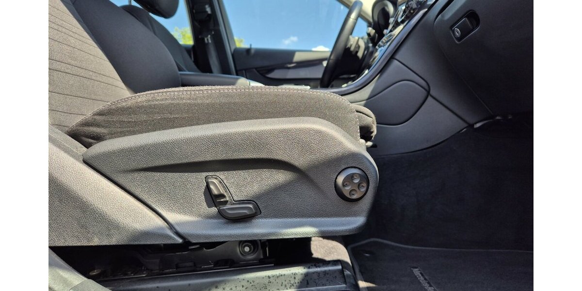 Mercedes-Benz GLC 400 d 4M Rückfahrkamera, LED-Scheinwerfer, Nav 160.000 km 28.690 &euro; Rodgau 63110