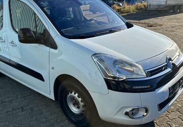 Citroen Berlingo 132.900 km 11.200 &euro; Husum 25813