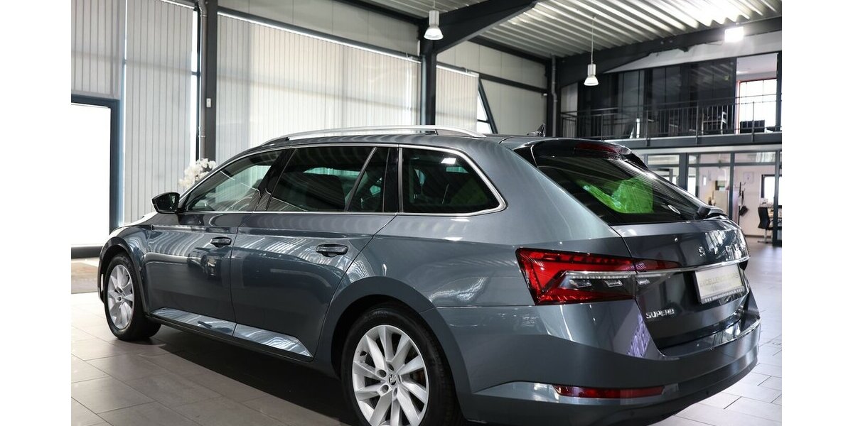 Skoda Superb Combi 2.0 TDI DSG 4x4 STYLE / MATRIX-LED 113.000 km 23.111 &euro; Hamm 59077