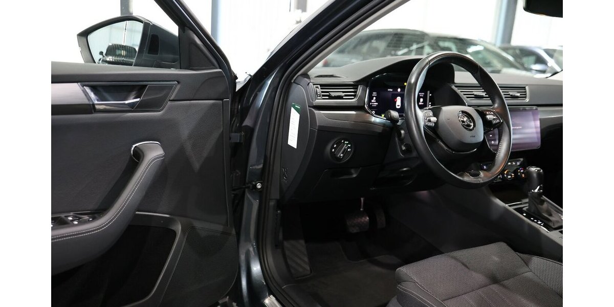 Skoda Superb Combi 2.0 TDI DSG 4x4 STYLE / MATRIX-LED 113.000 km 23.111 &euro; Hamm 59077