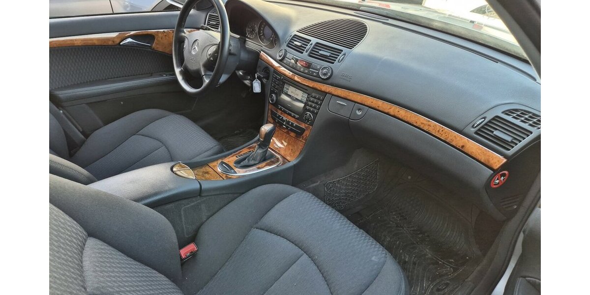 Mercedes-Benz E 220 T CDI Elegance, Klima, Automatik, Navigation 134.668 km 6.890 &euro; Rodgau 63110