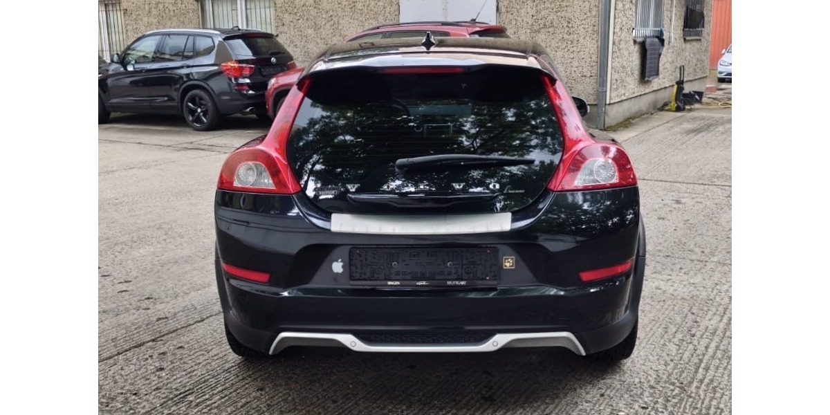 Volvo C 30 1.6 D Drive Kinetic Klimaautomatic 175.171 km 3.999 &euro; Berlin 10247