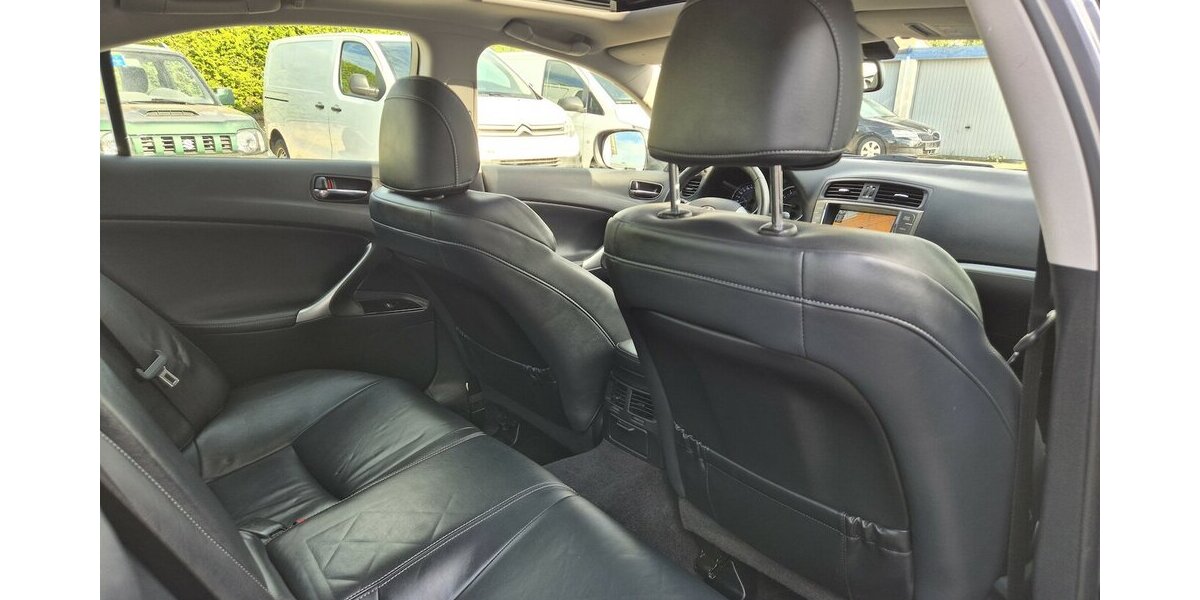 Mercedes-Benz A 180 CDI d BlueEfficiency, Navi, Klima Sitzheizun 204.000 km 6.490 &euro; Rodgau 63110